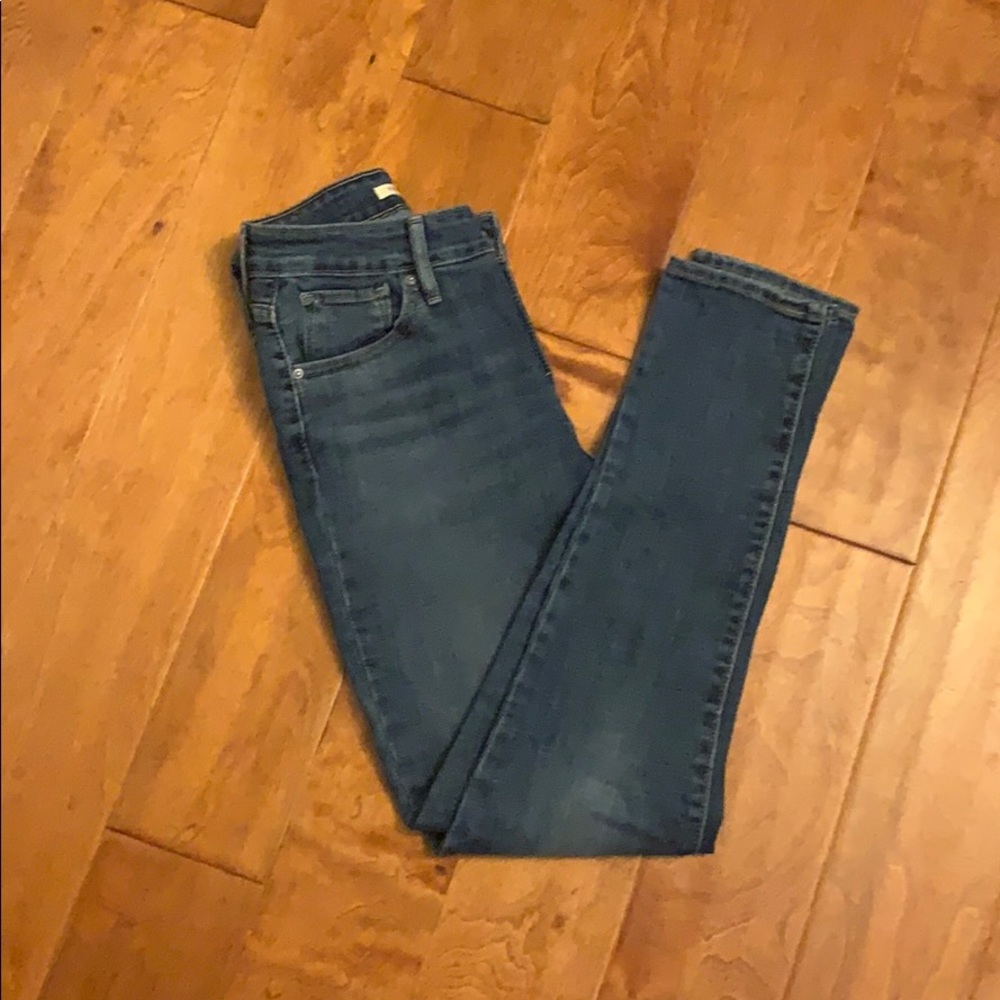 Levi’s 721 high rise skinny jeans size 26